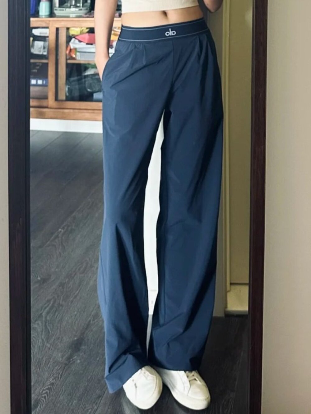 NWT ALO Yoga ✨  Navy Blue Office Wide Leg Pants (Regular) XS/S Clean Girl